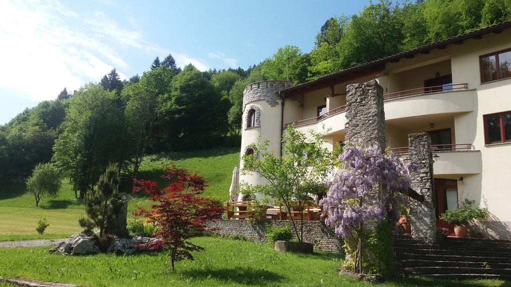Glamping Zlata Ribica * Idrija pri Baci
